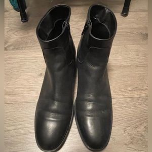 Clarks Chelsea Leather Boots